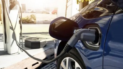 Elektrikli araçlara 'yol vergisi' geliyor