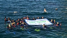 Muratpaşa’nın gönüllü dalgıçları deniz dibi temizliğinde