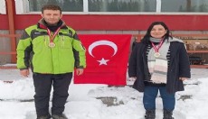 7 yıl önce evlendiği çocukluk aşkıyla kazada öldü