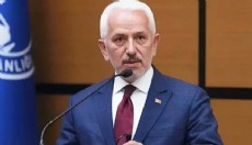 AKP'den istifa eden Ekrem Baki CHP'ye katıldı