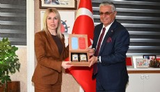 AÜ Rektörü Özkan Kemer Belediyesi'nde