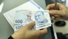 Ağustos ayı yaşlı ve engelli aylıkları hesaplara yatırılmaya başladı