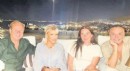 Ajda Pekkan, sanat dünyasından ünlü isimleri ağırladı.
