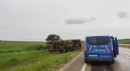 Aksaray'da askeri araç devrildi; 2 yaralı