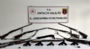 Antalya'da ruhsatsız silah operasyonu