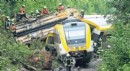 Almanya’da yolcu treni raydan çıktı
