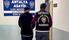 Antalya'da 1,6 milyonluk dolandırıcılık şüphelisi yakalandı