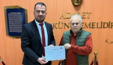 Antalya'da Kurtoğlu, mazbatasını aldı