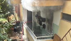Antalya'da apartman dairesindeki yangın korkuttu