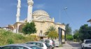 Antalya'da cami önünde şoke eden olay