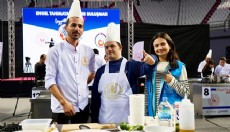 Antalya'da engel tanımayan şefler, aynı mutfakta buluştu