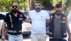 Antalya'da eski futbolcunun oğlunu öldüren şüpheli tutuklandı