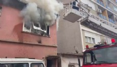 Antalya'da ev yangını