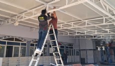 Antalya'da fırtına, caminin elektrik tesisatına zarar verdi