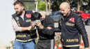 Antalya'da hamile eşini vuran şüpheli yakalandı