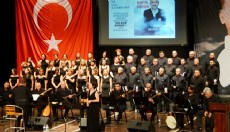 Antalya'da hekimlerden yaz türküleri