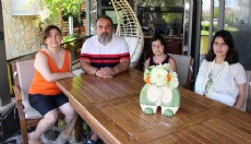 Antalya'da 'hortum' kavgasında genç kıza darp