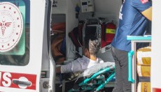 Antalya'da husumetlisini bacağından vurdu