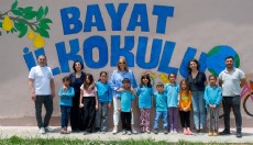 Antalya'da ilkokulun duvarları sanatla renklendi