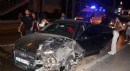 Antalya'da minibüs ve otomobil çarpıştı: 2 yaralı