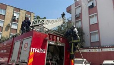 Antalya'da mutfak yangınını itfaiye söndürdü