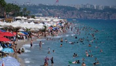Antalya'da nem bunalttı