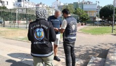Antalya'da okul çevrelerinde denetim