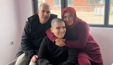 Antalya'da otizmli Muhammet, yeni merkezde ailesi ile buluştu