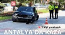 Antalya'da otomobil ağaca çarptı: 2 yaralı