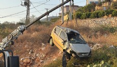 Antalya'da otomobil şarampole yuvarlandı: 1 yaralı