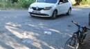 Antalya'da otomobilin çarptığı bisikletli çocuk yaralandı
