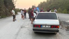 Antalya'da otomobille çarpışan motosikletli yaralandı