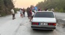 Antalya'da otomobille çarpışan motosikletli yaralandı