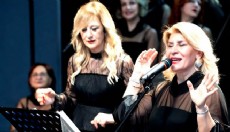 Antalya'da popüler şarkılar konseri