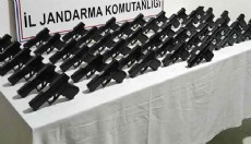 Antalya'da silah kaçakçılığı operasyonu