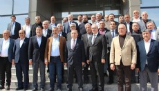 Antalya'da tarımsal üretim ve ticaretindeki sorunlar görüşüldü