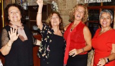 Antalya'da türkücü karavancılar 5 yaşında