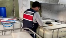 Antalya merkezli 81 ilde sahte/kaçak alkol operasyonu