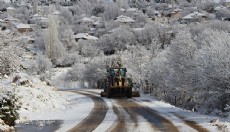 Antalya'nın yüksek kesimlerinde karla mücadele çalışması