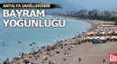 Antalya sahillerinde bayram yoğunluğu