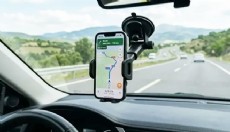 Araç içinde telefon tutucu ve koku yasaklandı mı?