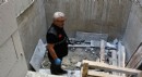 Asansör boşluğuna düşen işçi ağır yaralandı