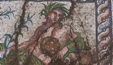 Aspendos’ta 'Nehir Tanrısı' betimlemesi gün yüzüne çıkarıldı