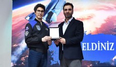 Astronot Atasever, gençlerle buluştu