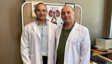 Babasının izinden gitti doktor oldu