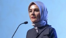 Bakan Göktaş'tan sosyal medya ve doğum izni açıklaması