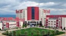 Bıçak parası aldığı öne sürülen profesör ile sekreteri gözaltında