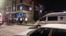 Boşandığı eşi ile yanındakini pompalı tüfekle öldürdü