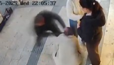 Boşanma aşamasındaki eşi tarafından bıçaklandı