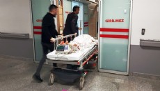 Boşanma aşamasındaki eşini takip edip bıçakladı